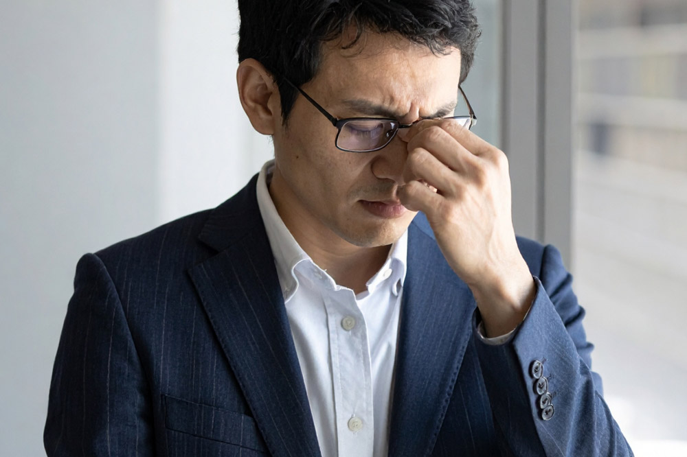 めまいがする男性